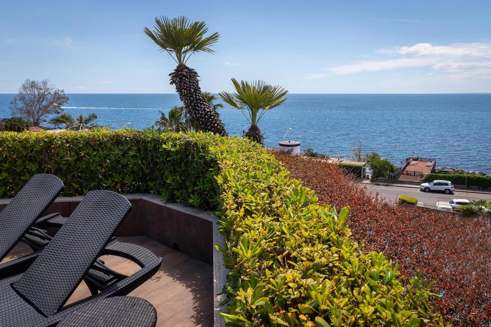 Four Points By Sheraton Catania Hotel Cannizzaro Exterior photo