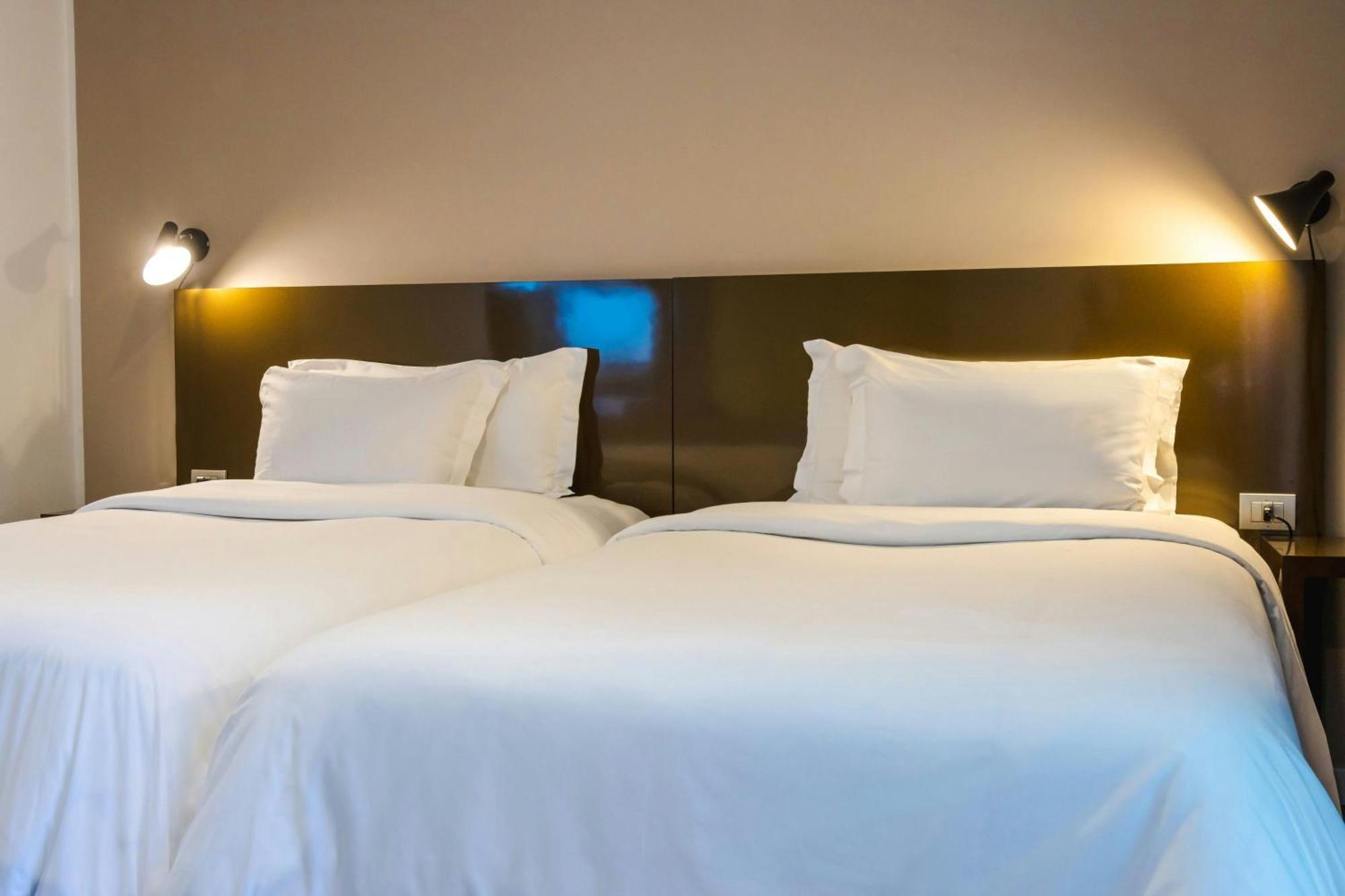 Four Points By Sheraton Catania Hotel Cannizzaro Exterior photo