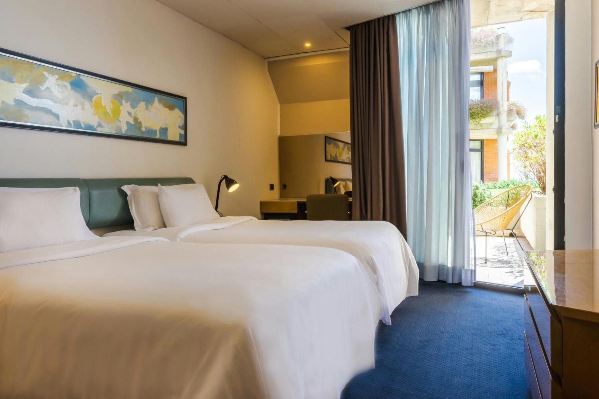 Four Points By Sheraton Catania Hotel Cannizzaro Exterior photo