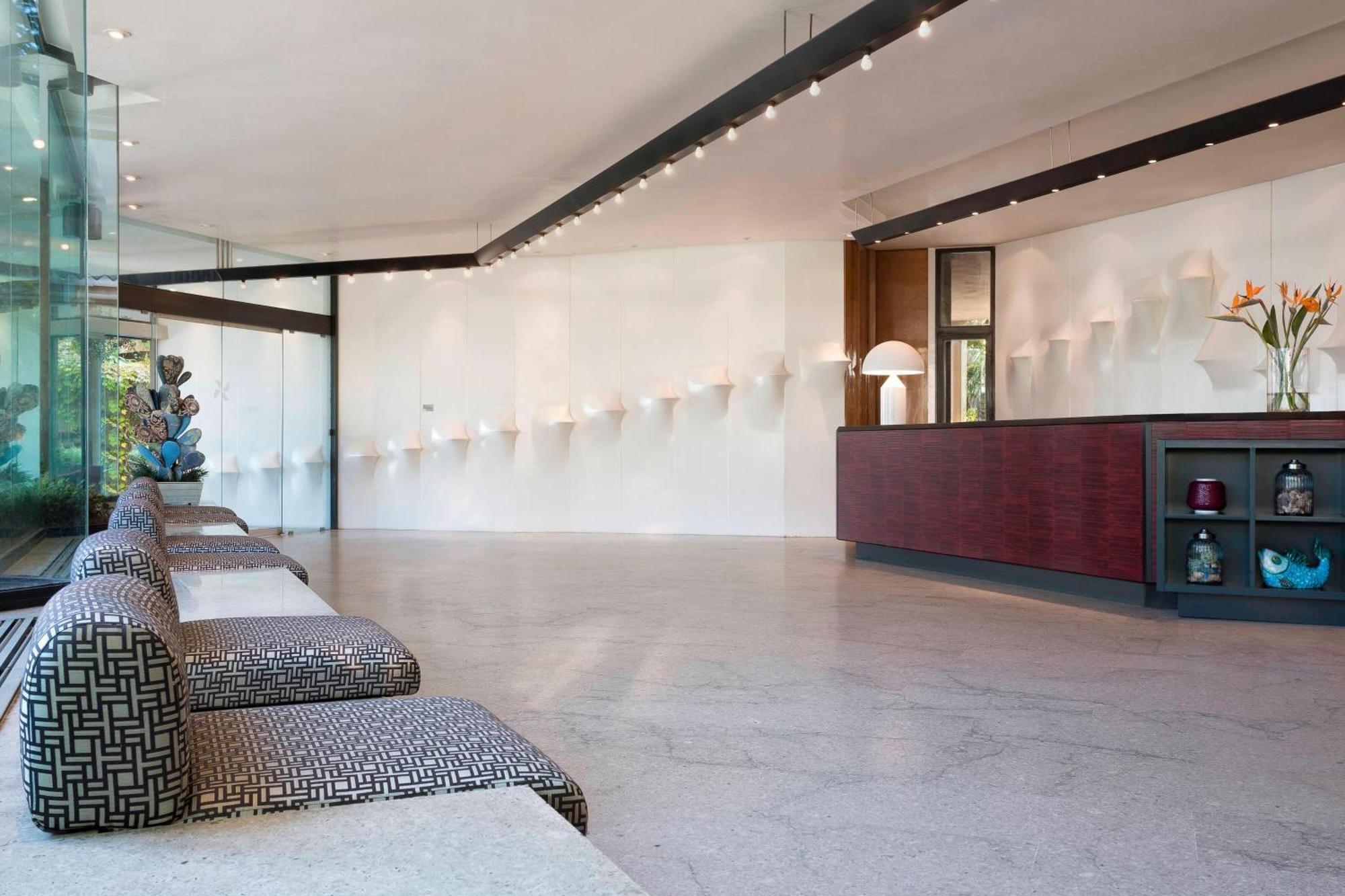 Four Points By Sheraton Catania Hotel Cannizzaro Exterior photo