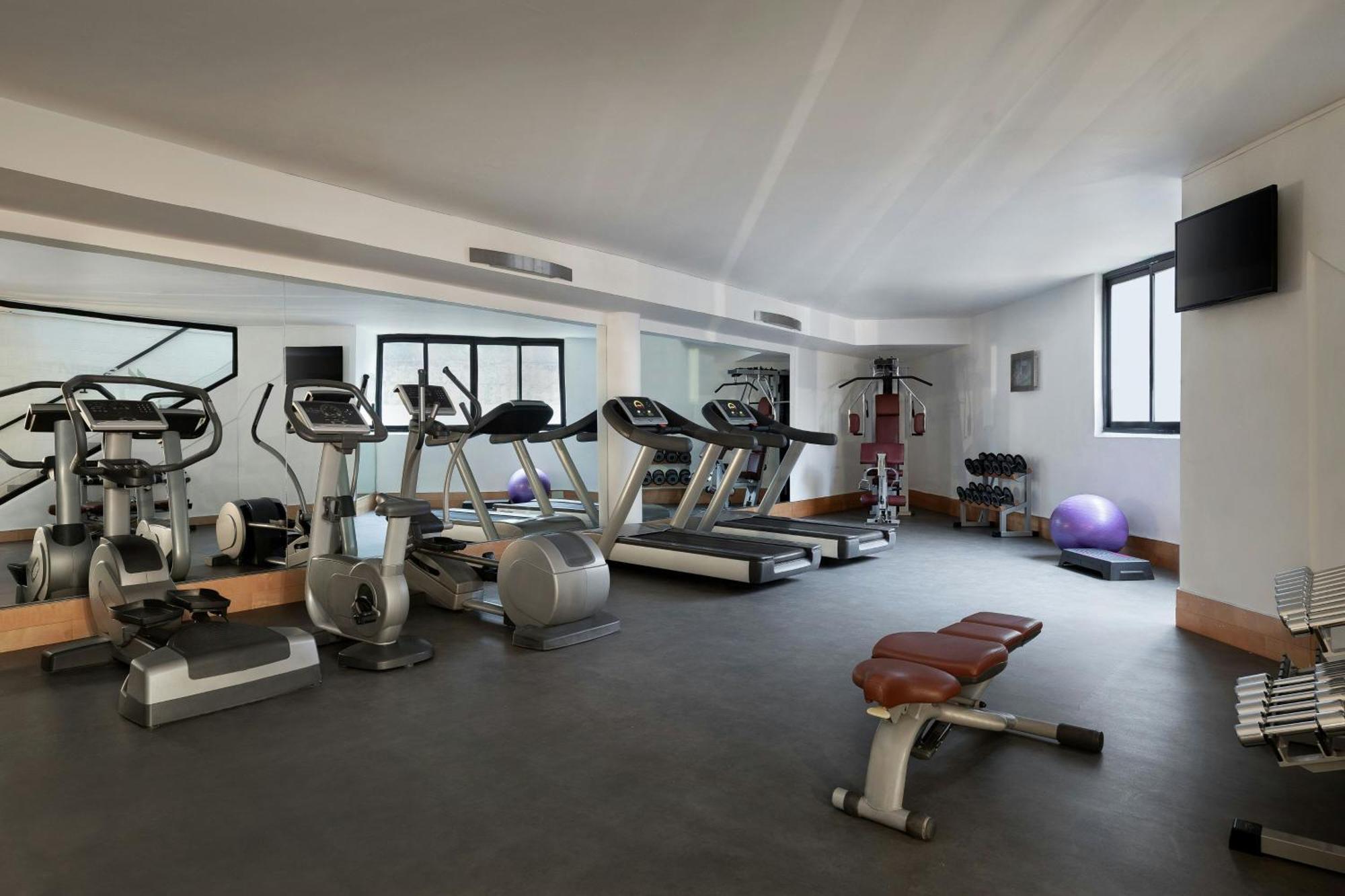 Four Points By Sheraton Catania Hotel Cannizzaro Exterior photo